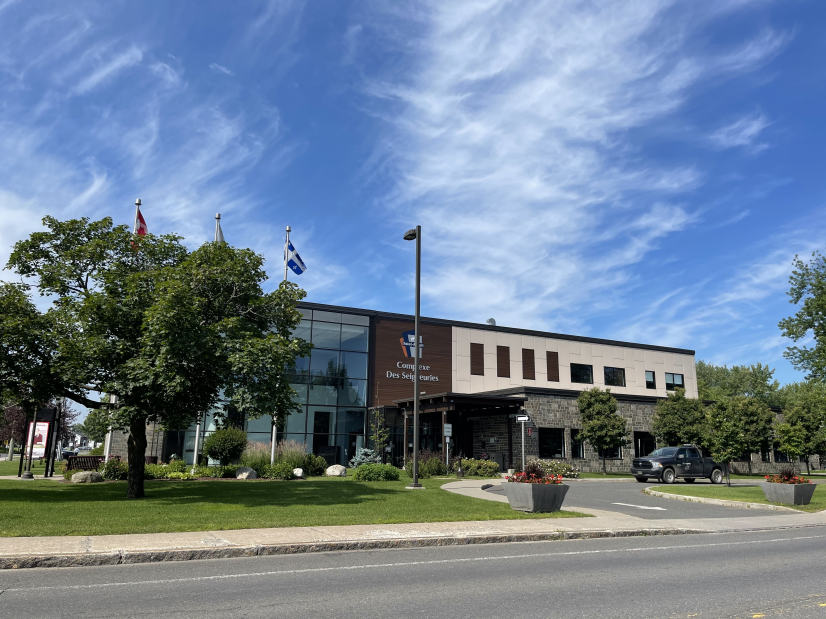 Les syndicats du Cégep de Thetford et du CEC se font voir